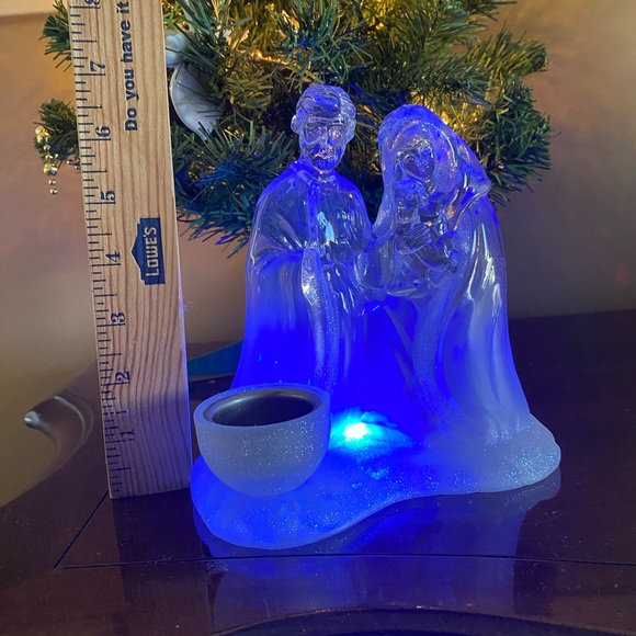 Heritage Mint Northern Lights Collection Holiday Acrylic Ice Sculptures Nativity - Picture 12 of 17